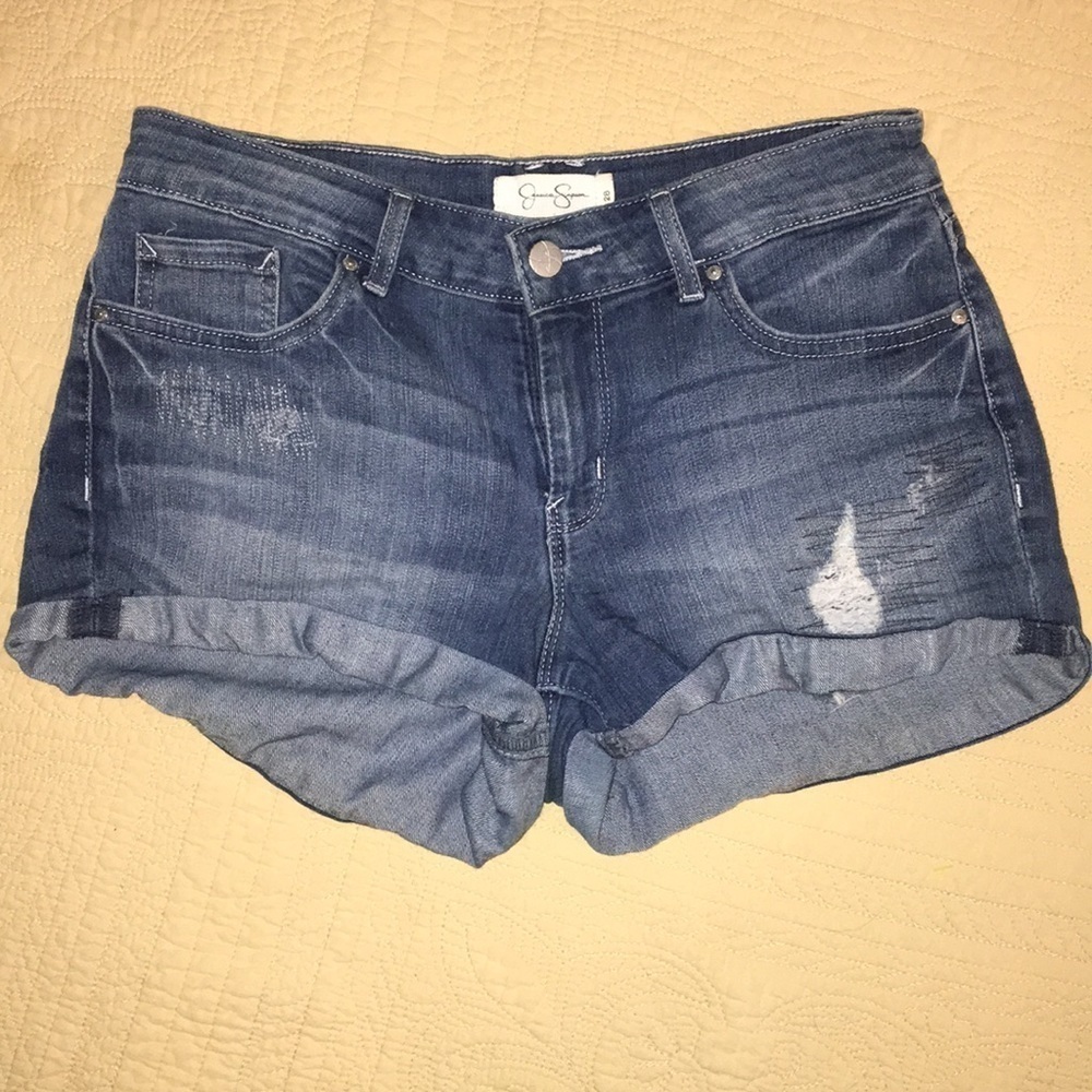 Jessica Simpson short shorts